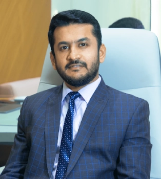 Dr. Lalit Rajpal – Best Cosmetic & Plastic Surgeon in Andheri